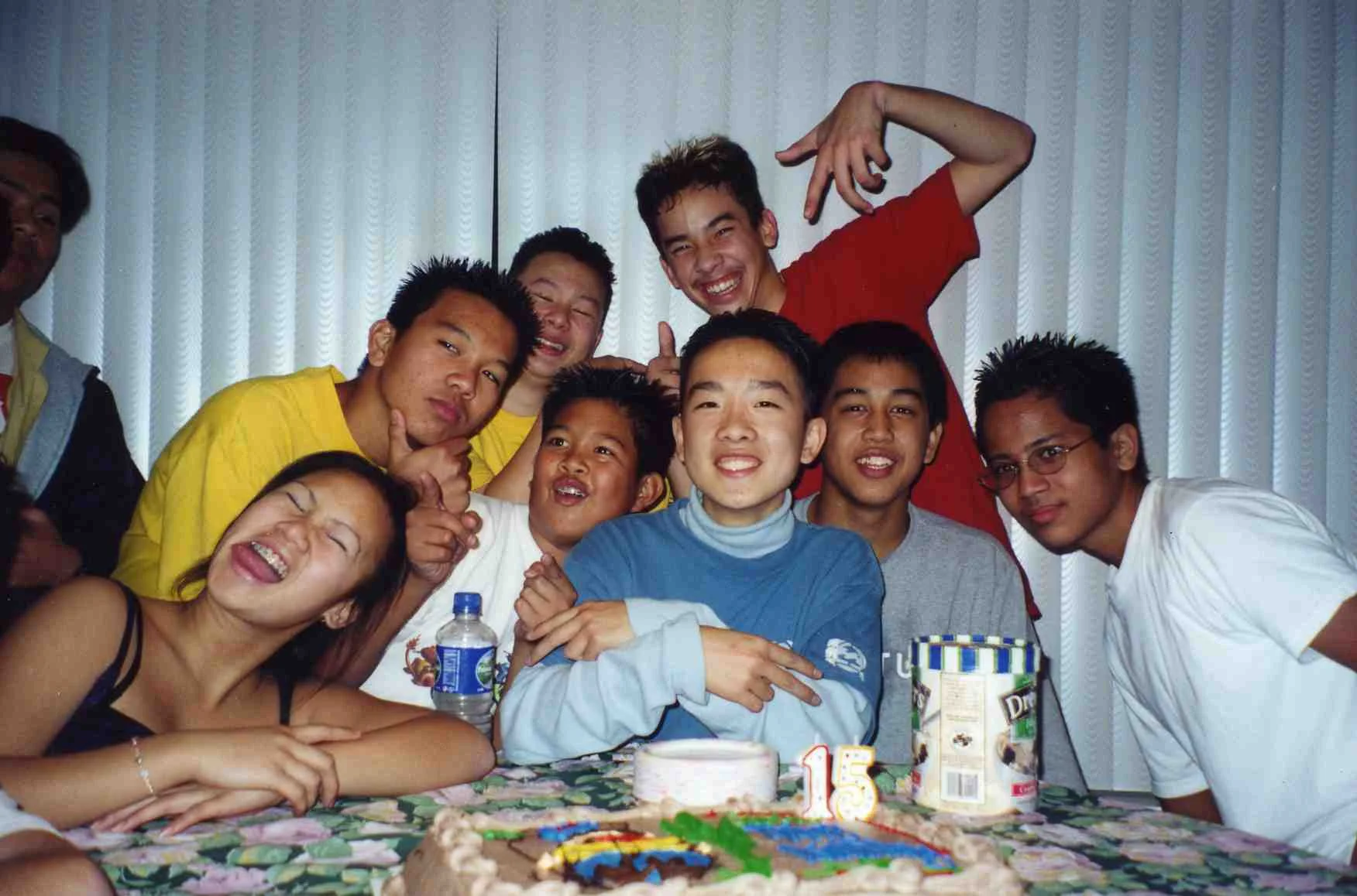 《飘在美国》（上篇）第四章 天涯无处不飞红（2）