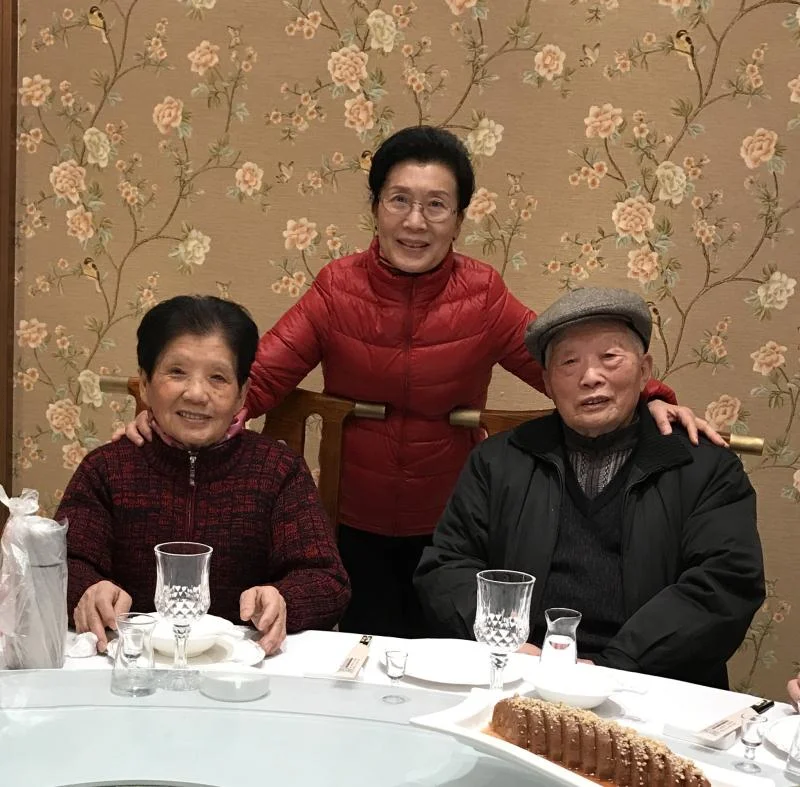 《享受与父母相伴的时光》