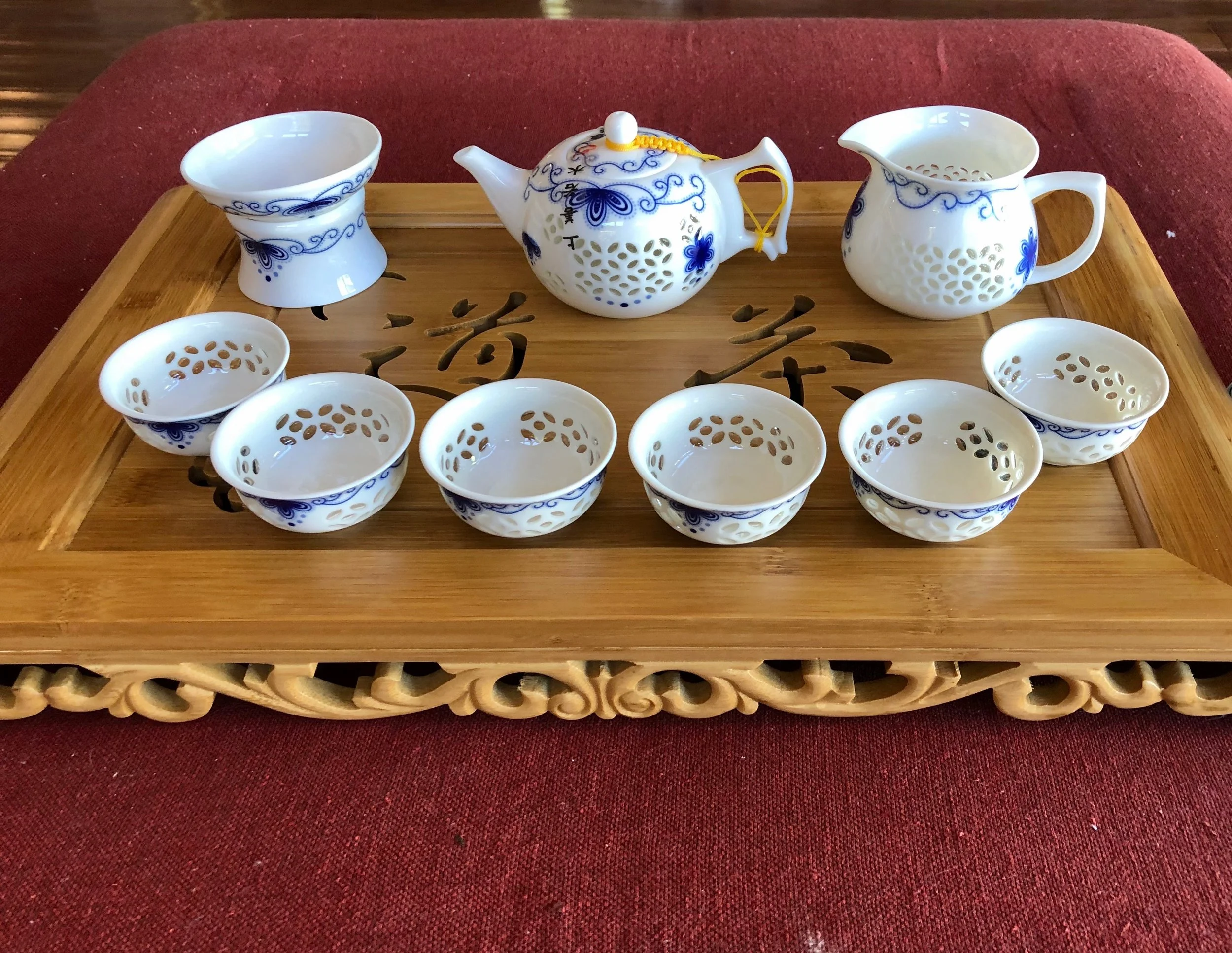 李岘微小说《安之若素》