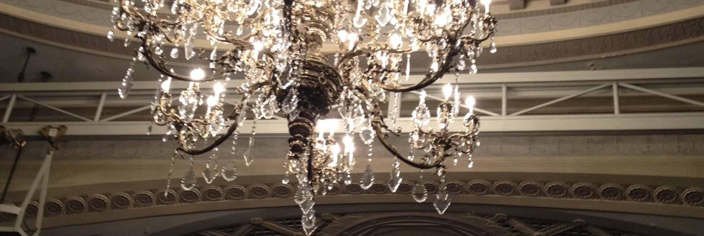 简讯:一场气氛活跃的思辨研讨会