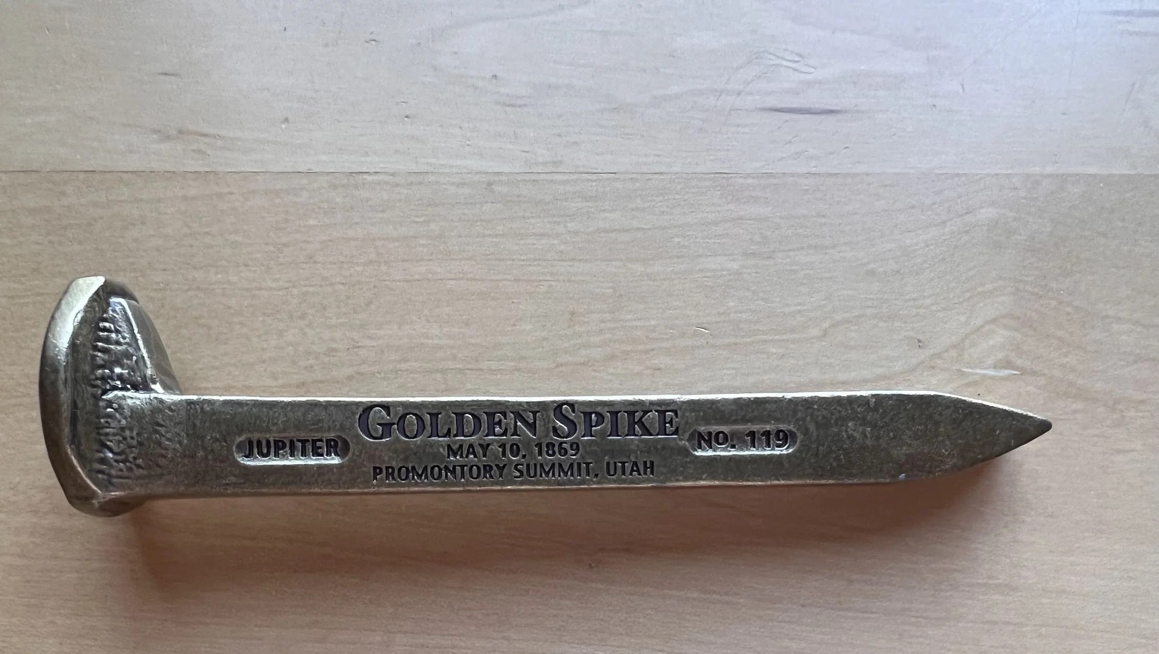 报告文学  《道钉的记忆——“重走美国中太平洋铁路之旅”纪实》