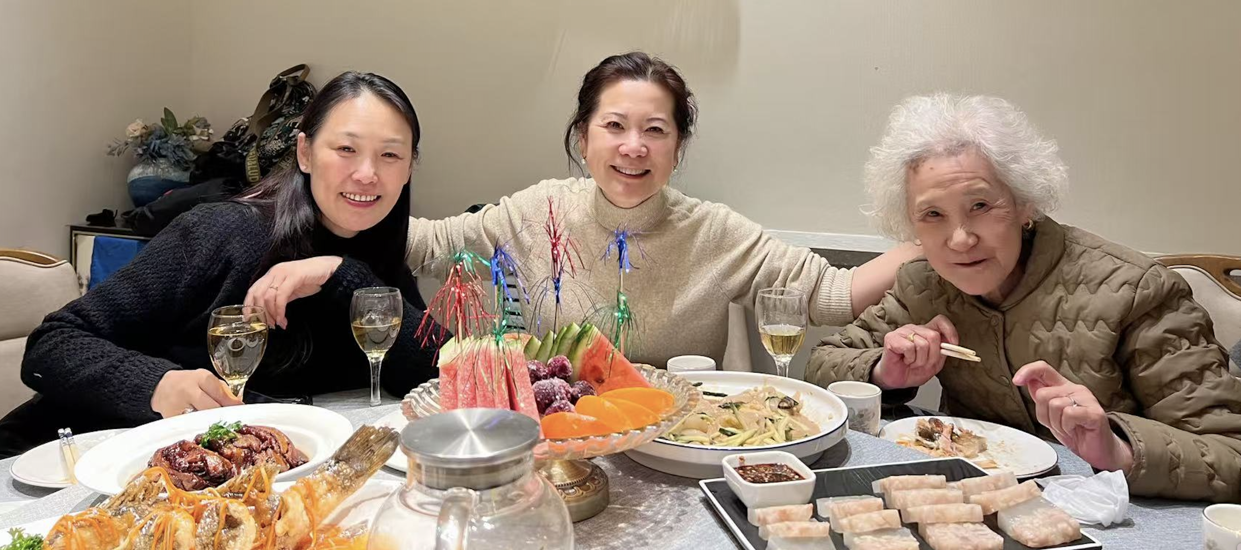 散文《莲舞人间的妈妈》