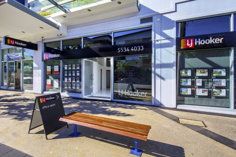 Dominos+-+Jason+Wright+Design+Facebook+-+Rotorua+NZ.jpg