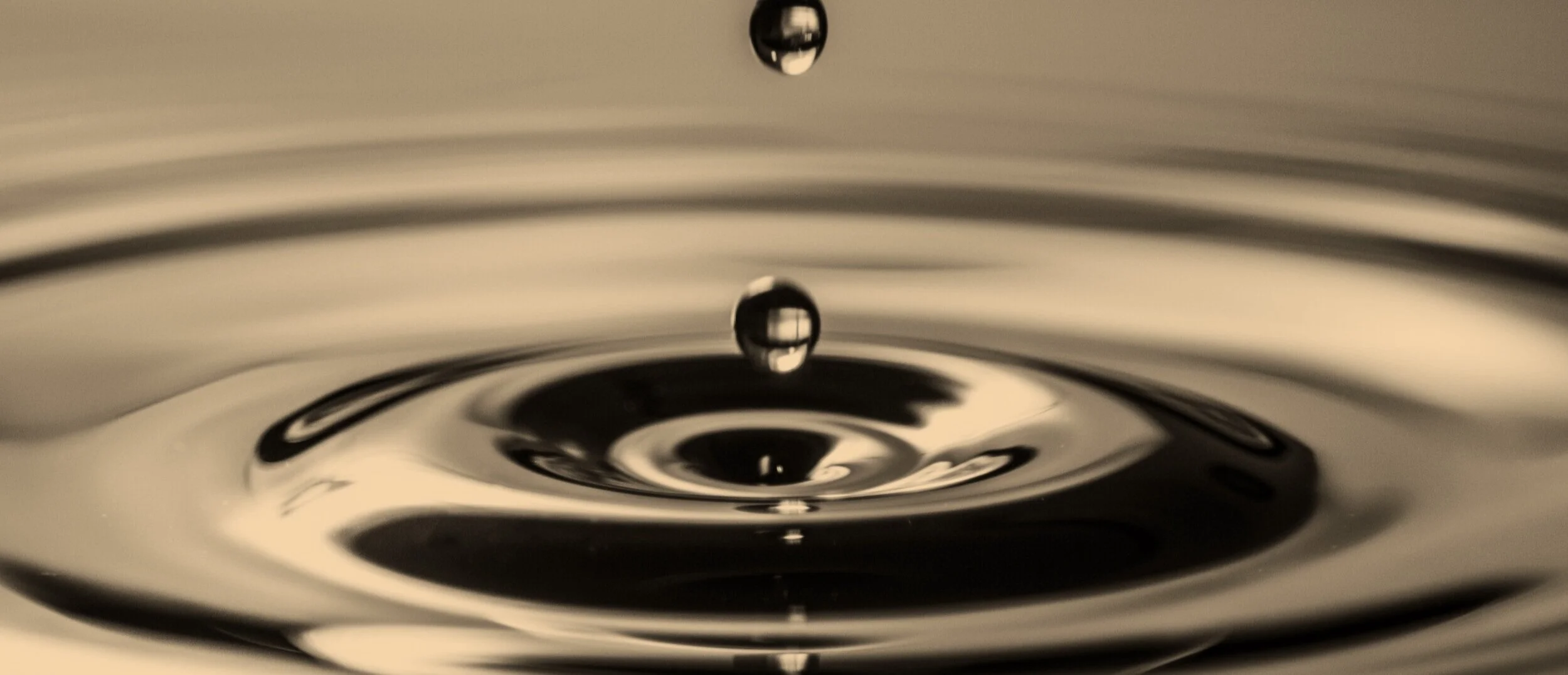 Water+drop+ripple+impact.jpg