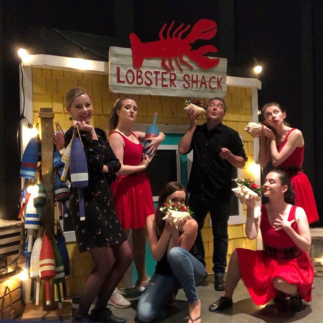 Oh bouy! What a buncha lobstas! 🦞⚓️ Great gig tonight in #Halifax with @coigmusic
.
.
.
.
.
.
#changeofstep #halifax #gig #dancelife #choreography #eastcoast #lobster #lobstah #postgigshenanigans #greymeat #chickeninsauce #lobstershack #lobstertrap 