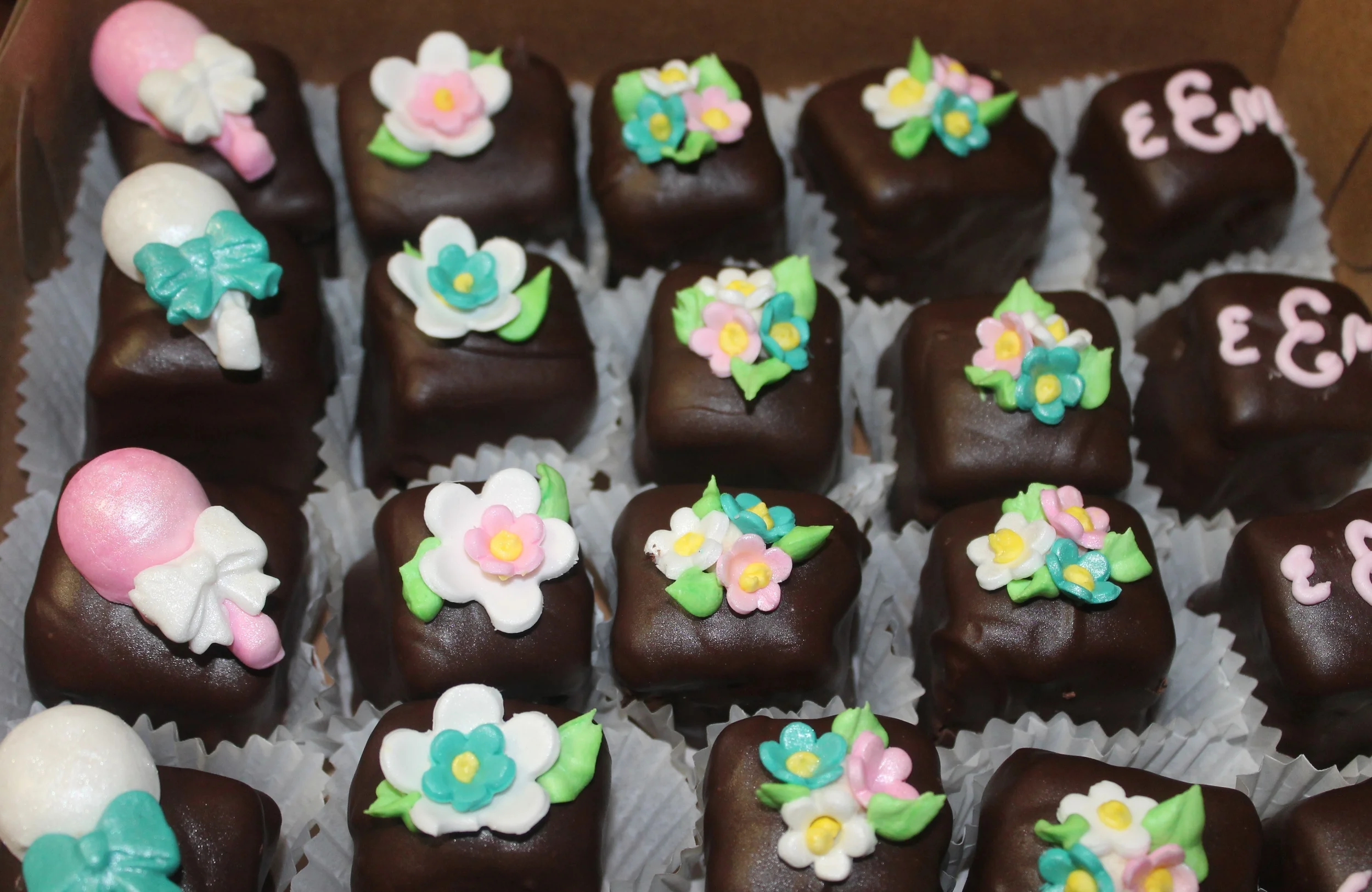 chocolate petit fours