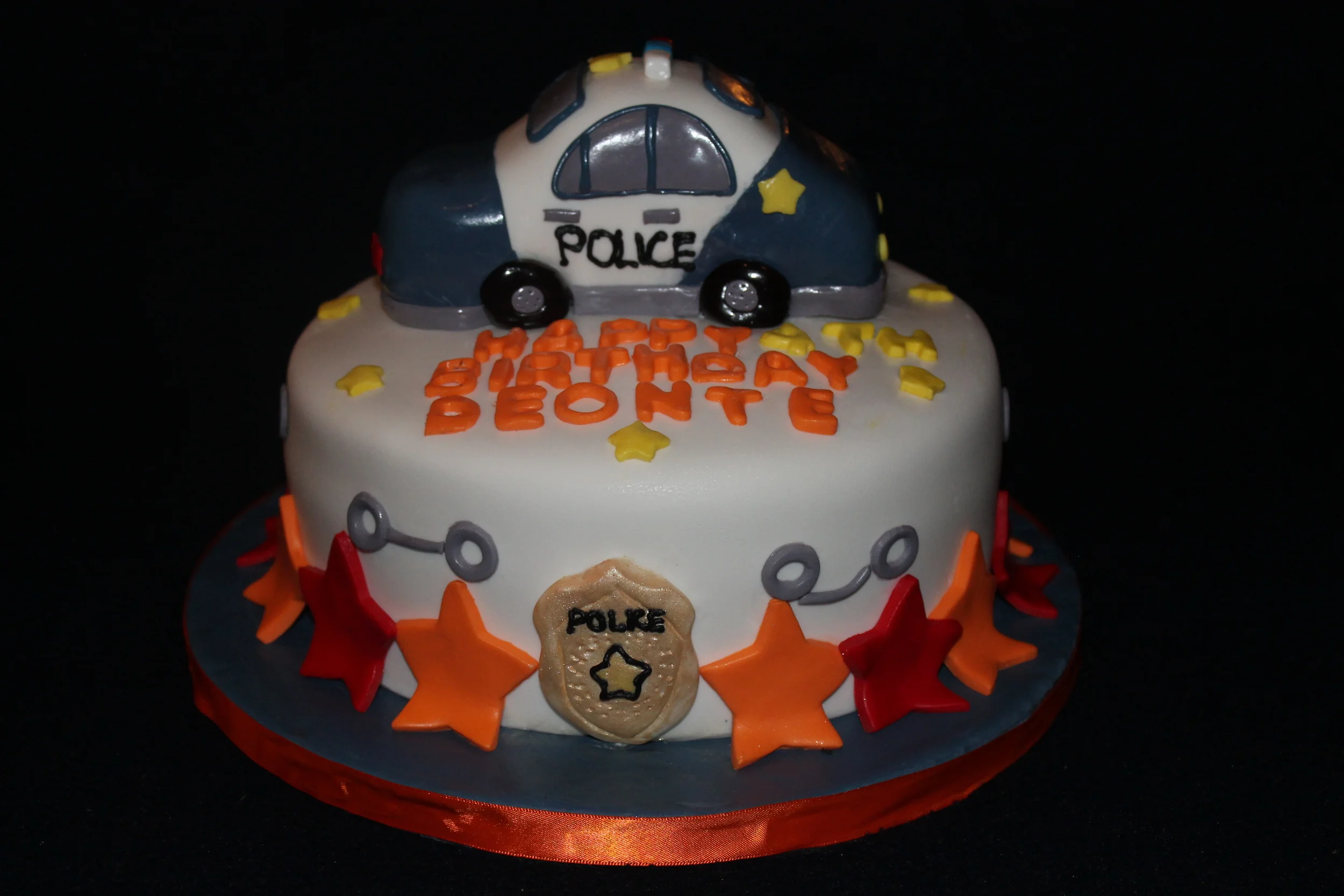 melissa Frederick - police themed birthday cake.JPG