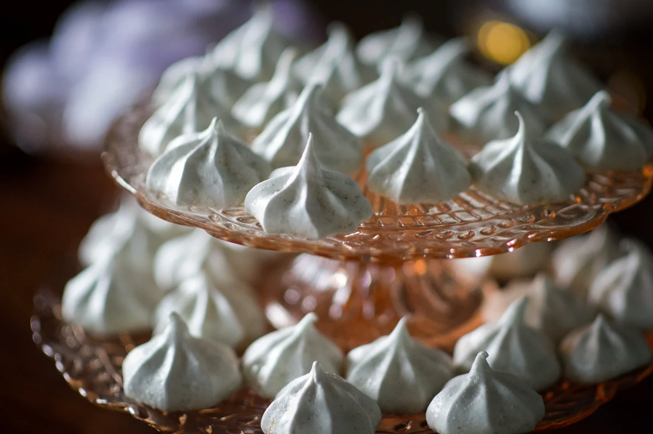 lemon lavender meringues