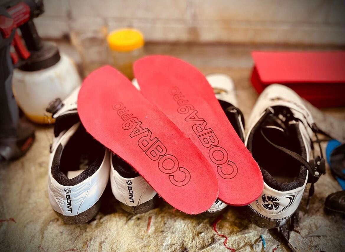 Dialling in some custom @cobra9 cycling orthotics for these classic @bontcycling shoes. The perfect combo. 

#bontcycling #customorthotics #cyclingorthotics #brisbanecyclist #brisbanecycling #brisbanehealthandfitness #footpainrelief #paddington4064