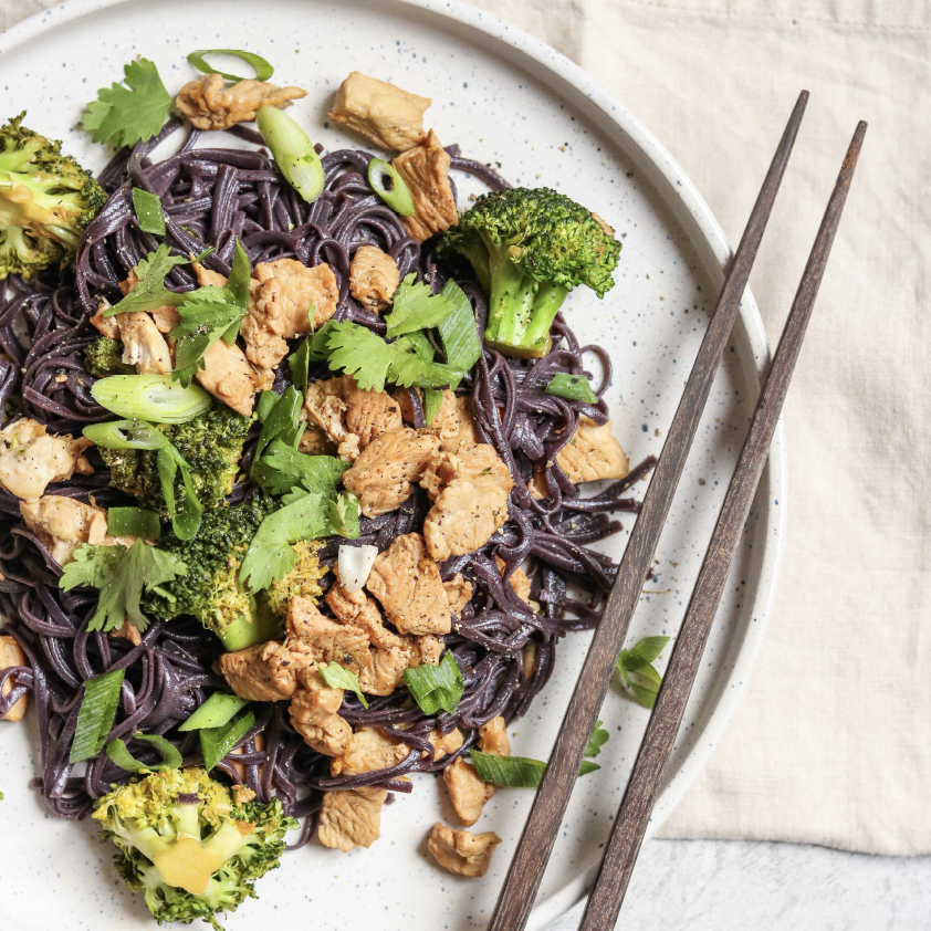 TURKEY AND BROCCOLI STIR FRY