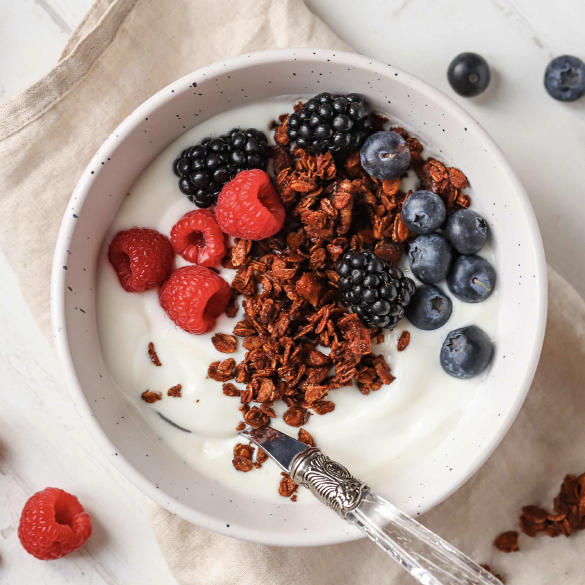 CINNAMON GRANOLA