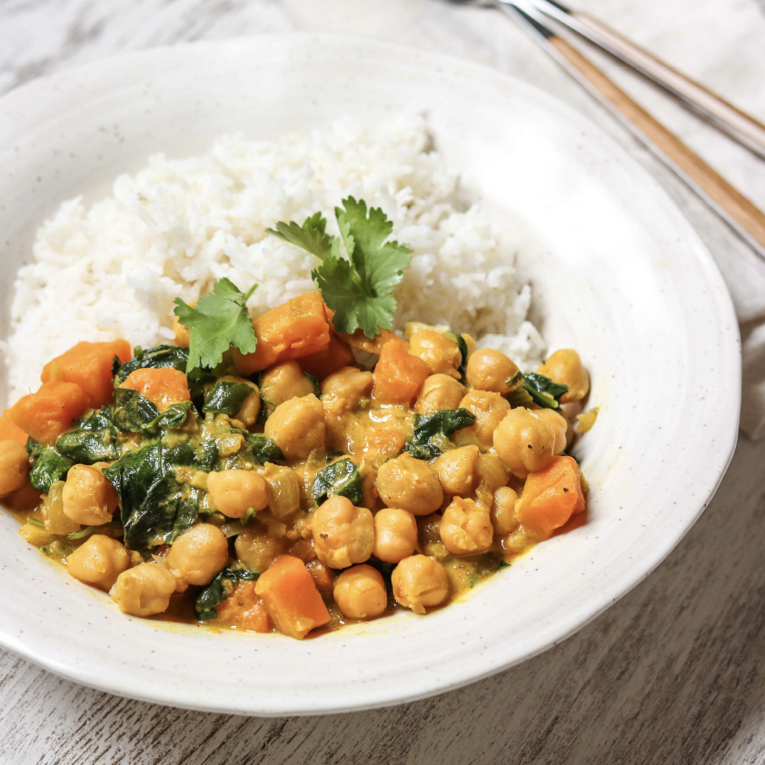 CHICKPEA, SWEET POTATO AND SPINACH CURRY