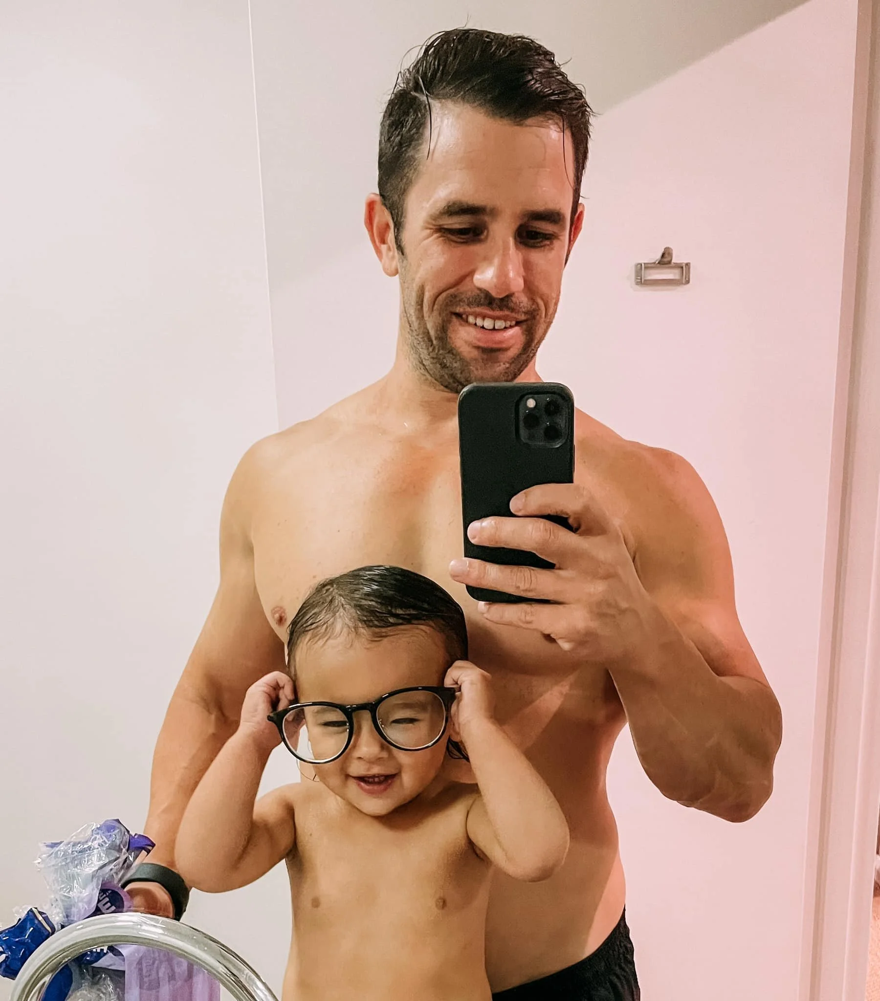 FACT: CHANGE YOUR LENSE