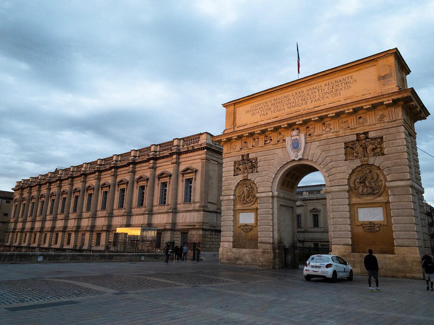 Au revoir Montpellier!  #instadaily #artofvisuals #aov #expatlife #expatgenius #travelphotography #france #travelgram #instamood #moodygrams #europe #agameoftones #ruins #travel #nofilter #southoffrance #montpellier #instagood #wanderlust