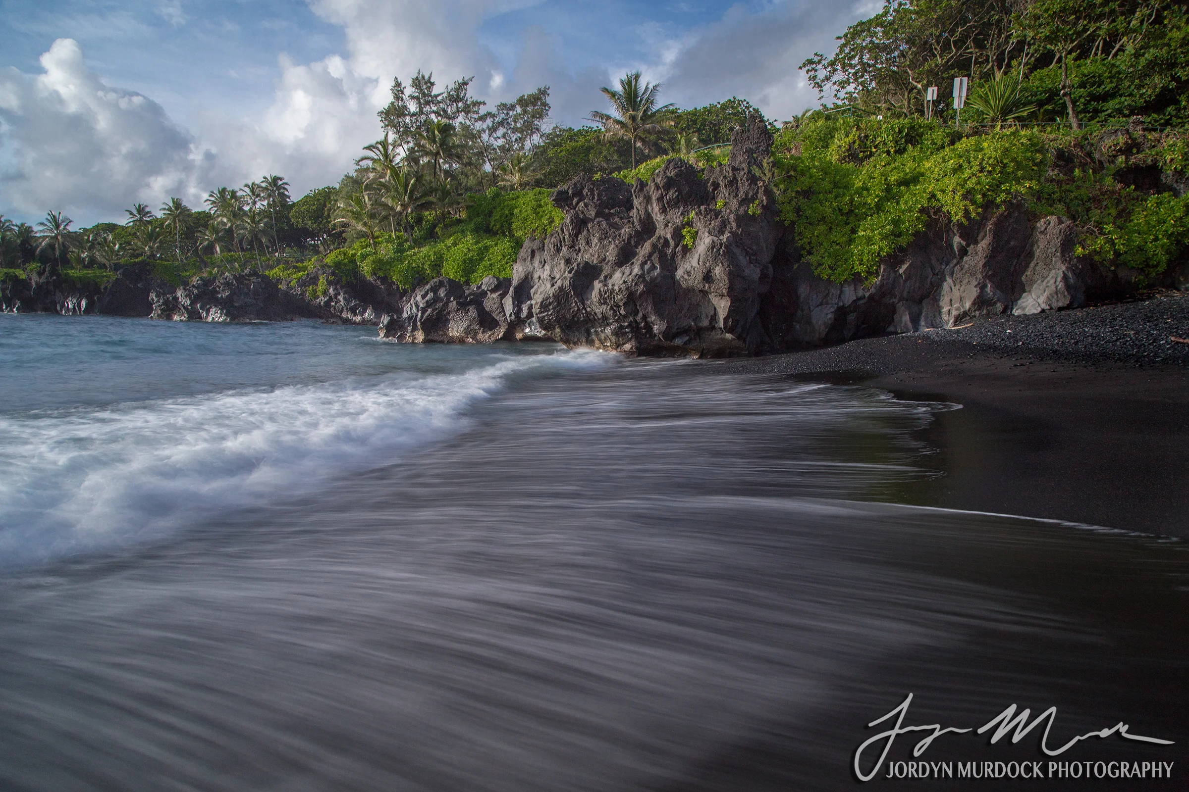 Wainapanapa 5 Web WM.jpg