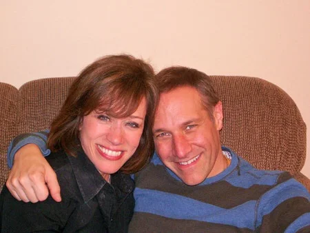 Anne Cochran & Jim Brickman backstage. (not at this event)