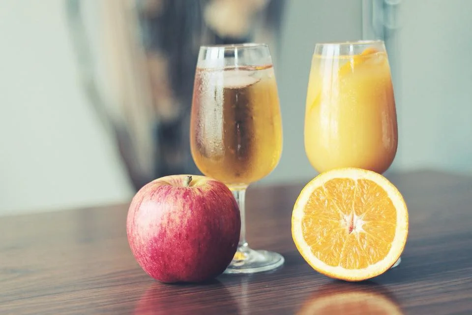 Apple and Orange.jpg