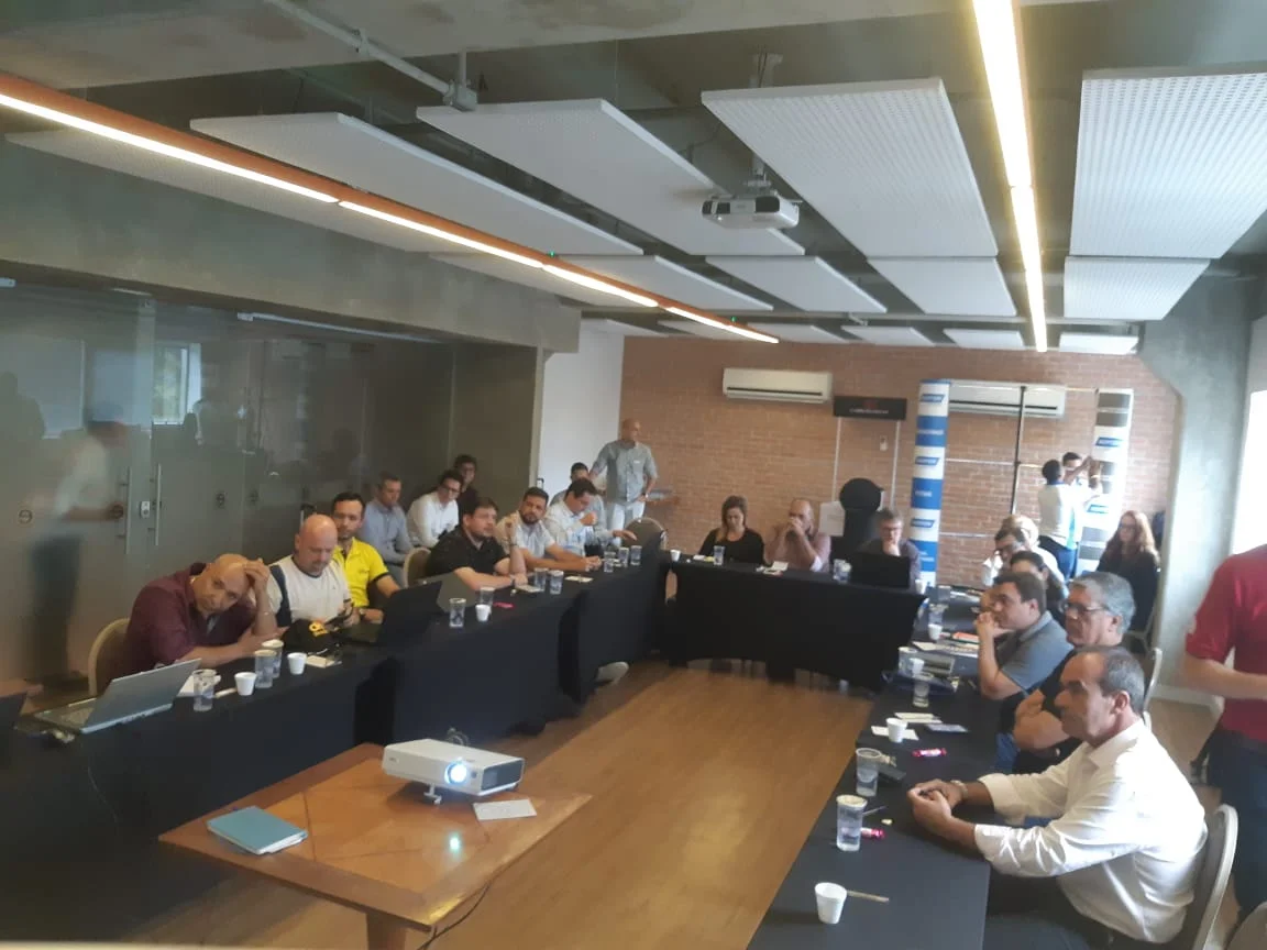 TOP PARTNERS- Grupo Saint-Gobain e G8 fortalecem parceria 