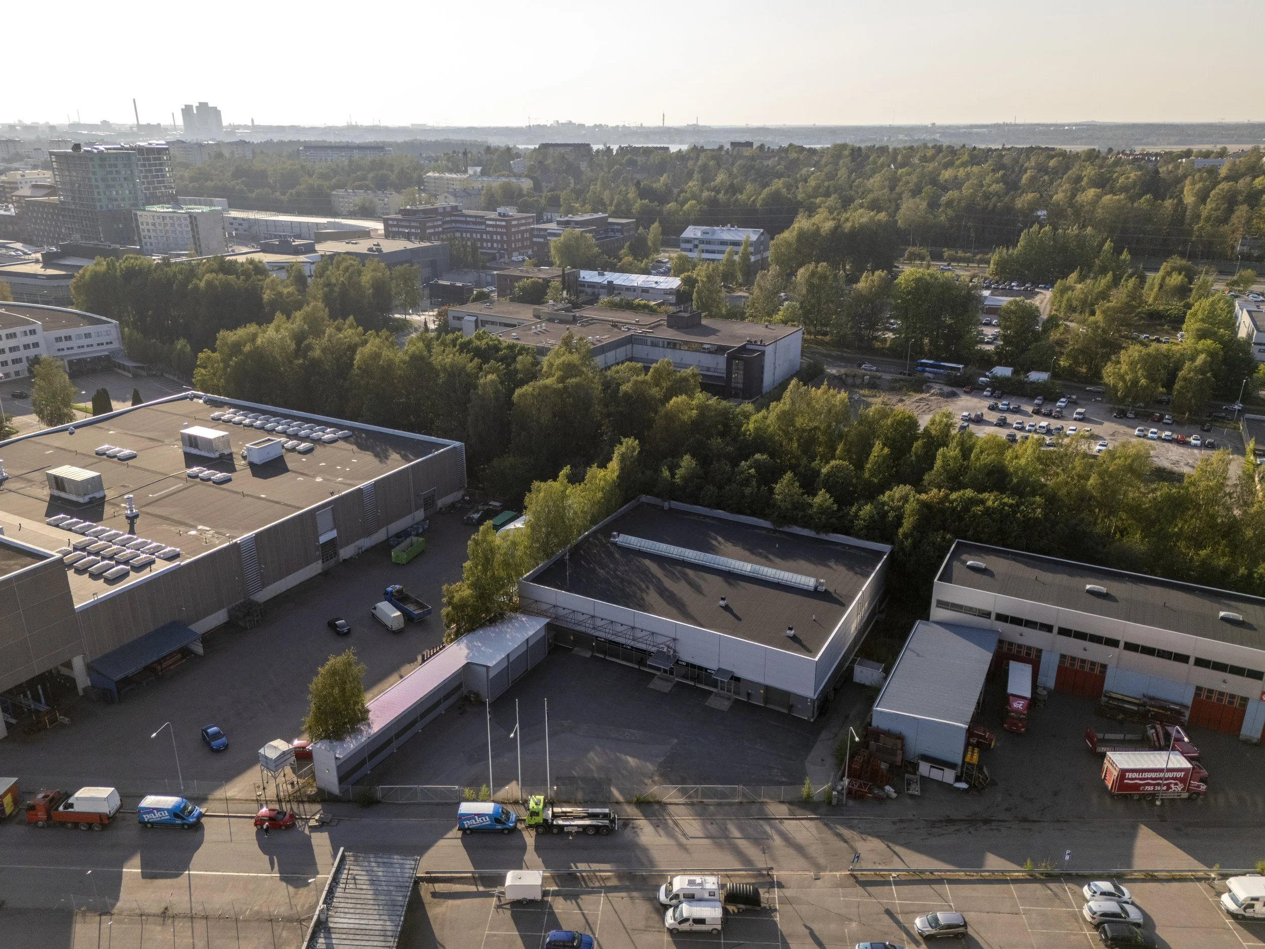 Teollisuusneuvoksenkatu_12.jpg