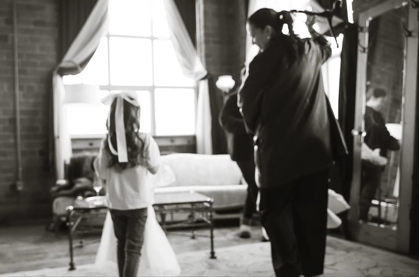 RBT - “Her Mother’s Eyes”
Yeimy Daza, Director
Through the Director’s Eyes 
Part 2 of 2 … cont’d 
Our original plan was to shoot the video as one continuous slider take - poetic and fluid - but of course, product