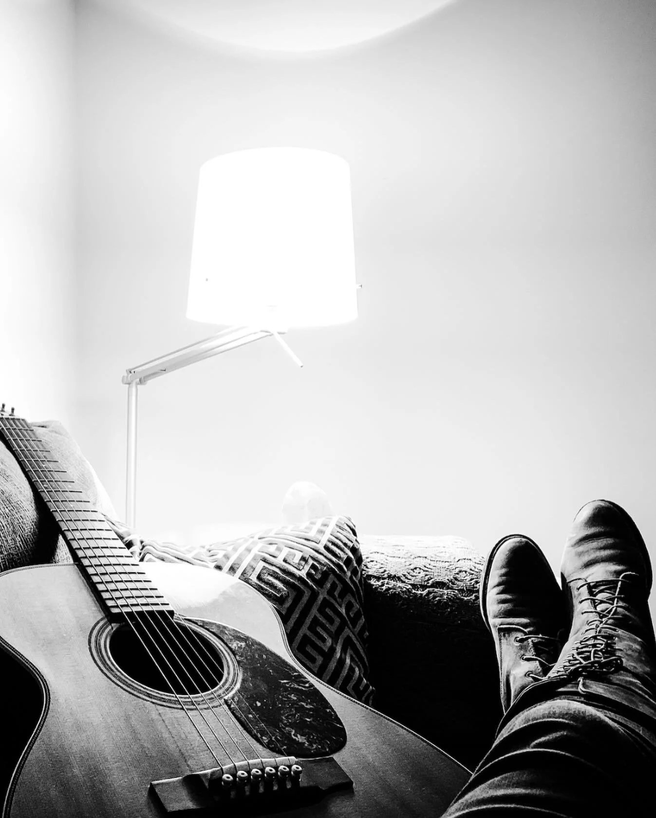 Sundays 🩵

#rbtsundays #kickingback #rosannebakerthornley #songwriting #iamdoingthisforme