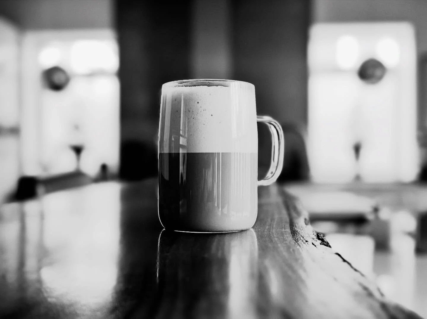 Good morning ☀️

#morningcoffeetime #morninglight #songwriterslife #pauseandbreathe #simplepleasures