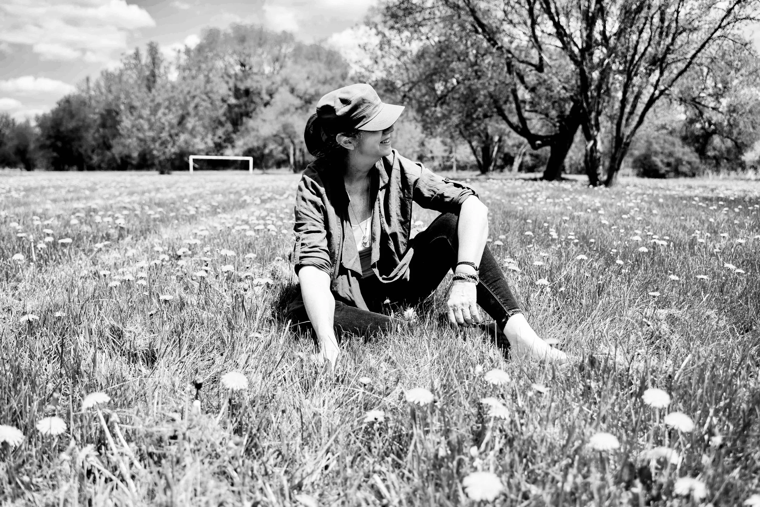 A field full of wishes yet to be &hellip; 

#dandelionwishes #poeticliving #unwritten #wishes #thespacesinbetween