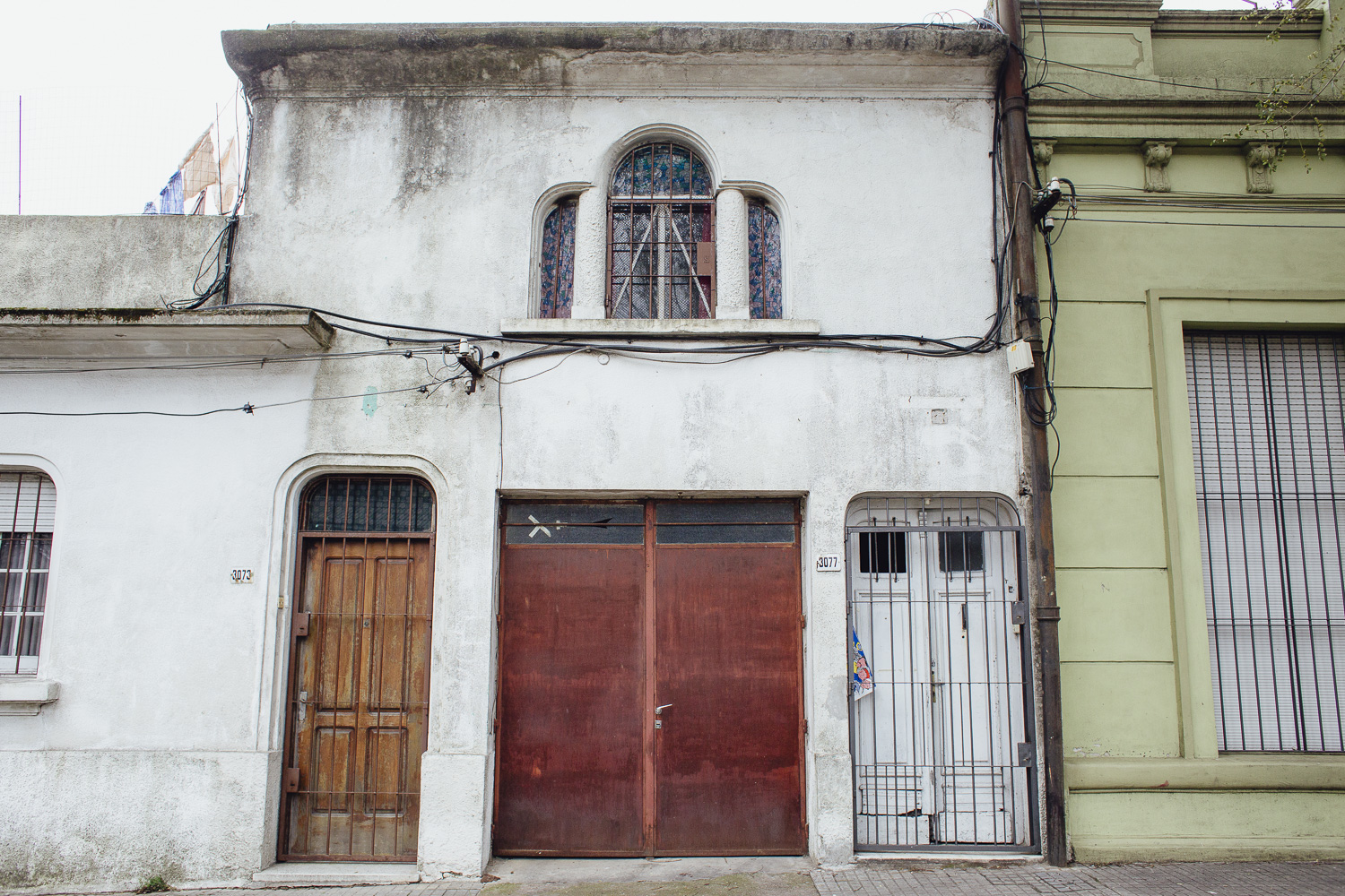 Damians house in Montevideo, he grows in his backyard
