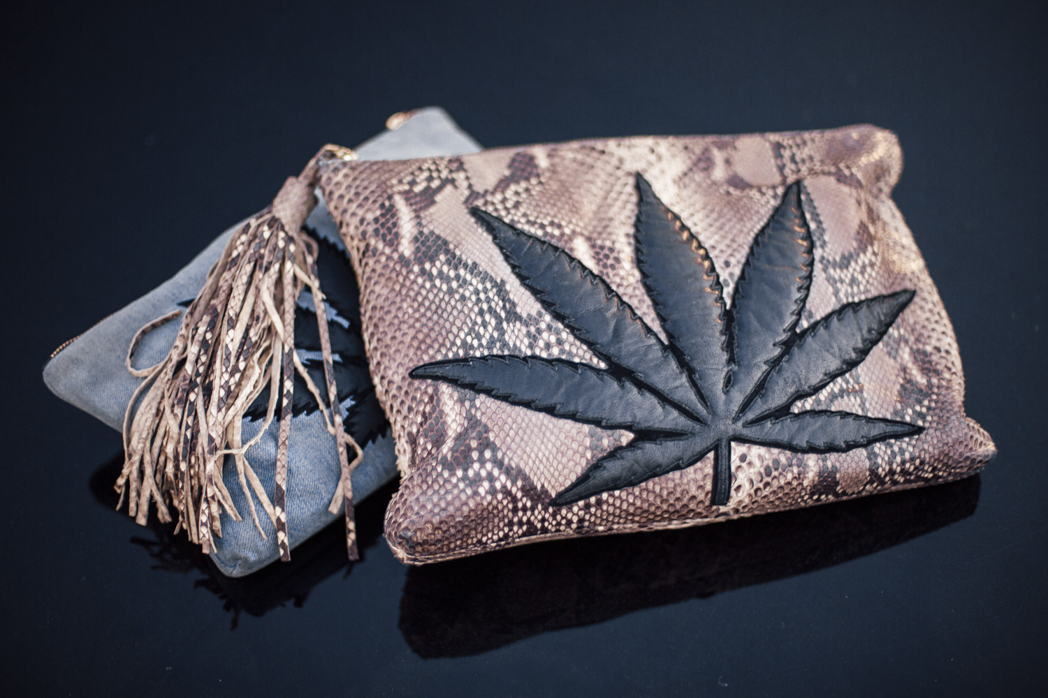 Nowadays Bianca wears cannabis in every possible way. 