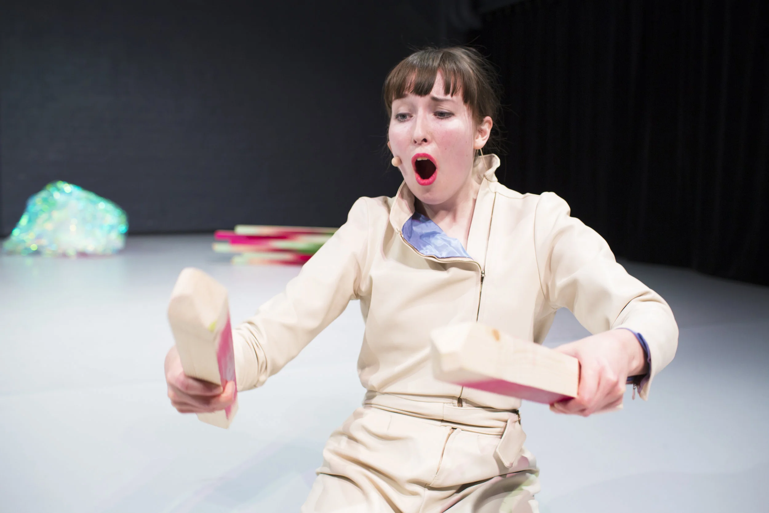 sonjajokiniemi_hmm_press2_c_timowright2015.jpg