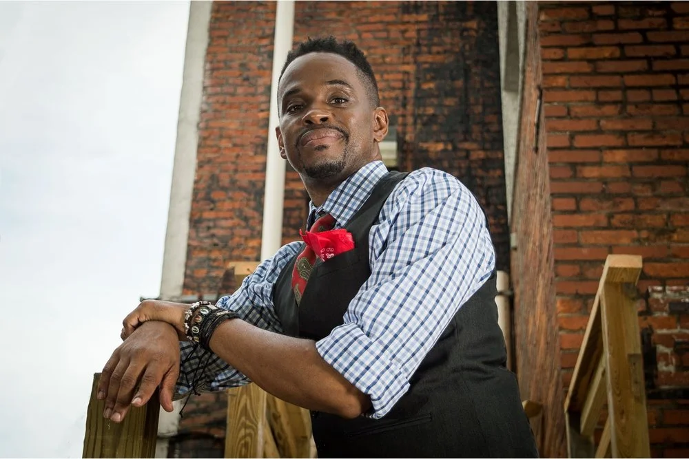 VONZEL | TALLAHASSEE FLORIDA HEADSHOT PHOTOGRAPHER