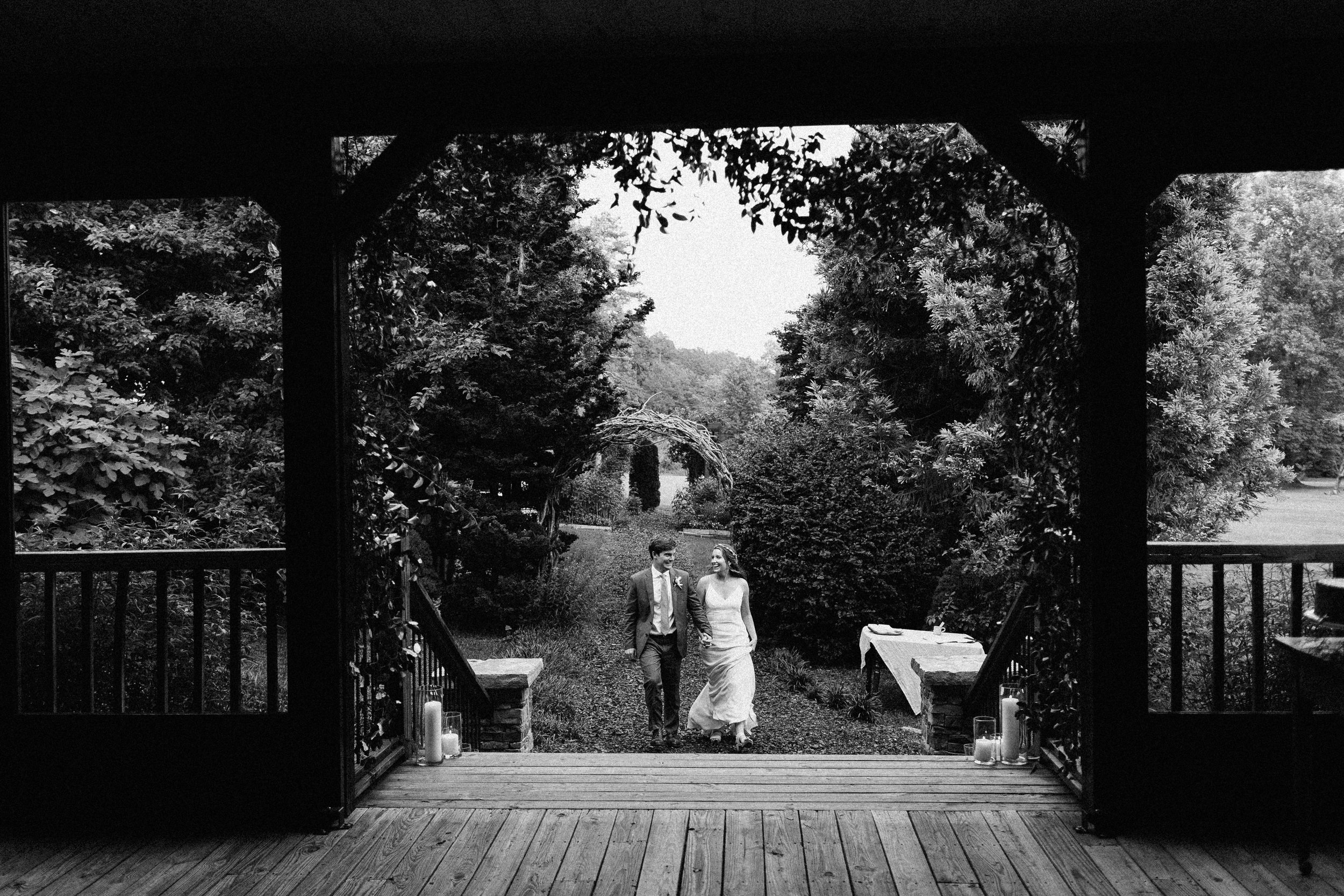 glen_ella_meadow_creekside_atlanta_wedding_photographers_1951.jpg
