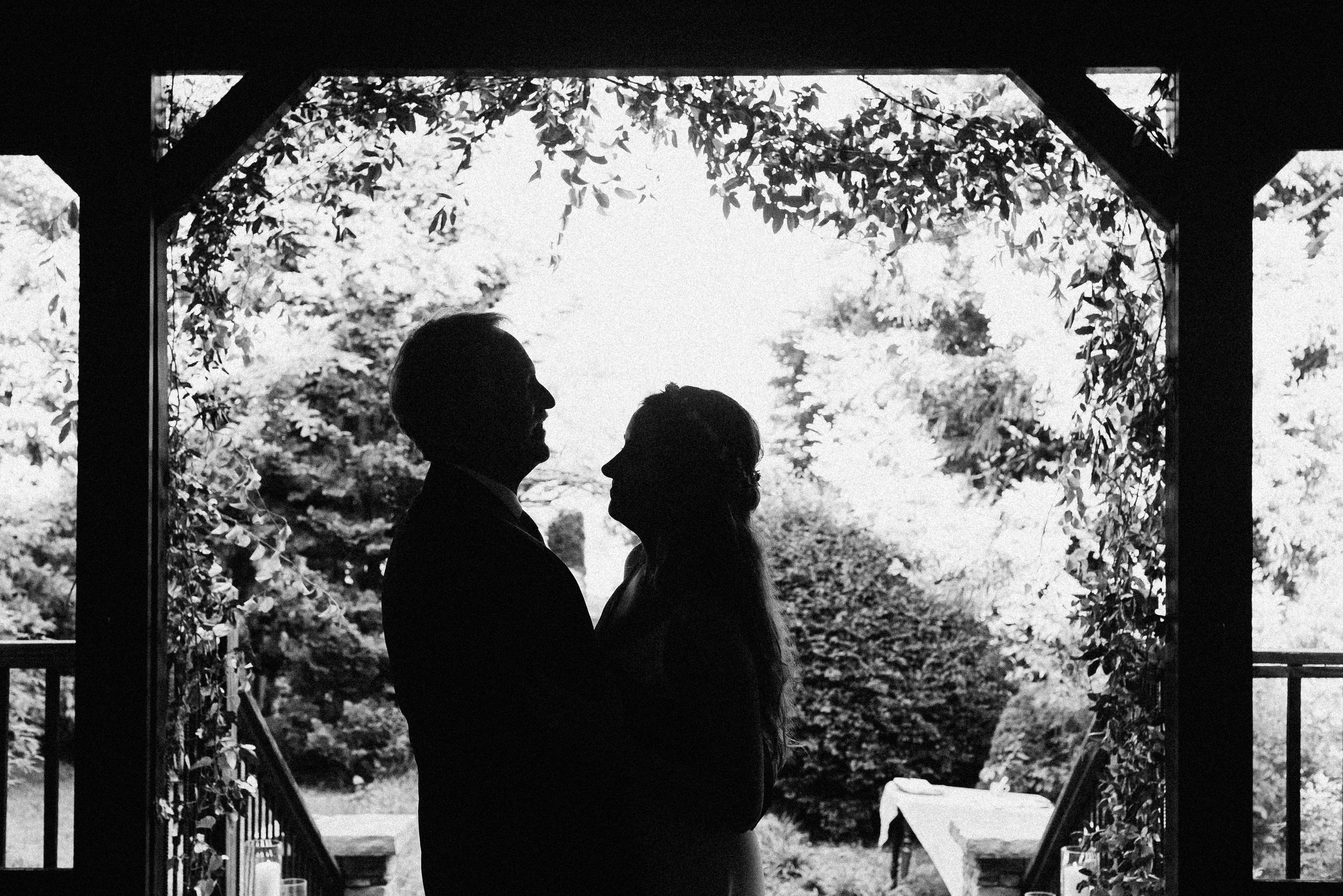 glen_ella_meadow_creekside_atlanta_wedding_photographers_2012.jpg