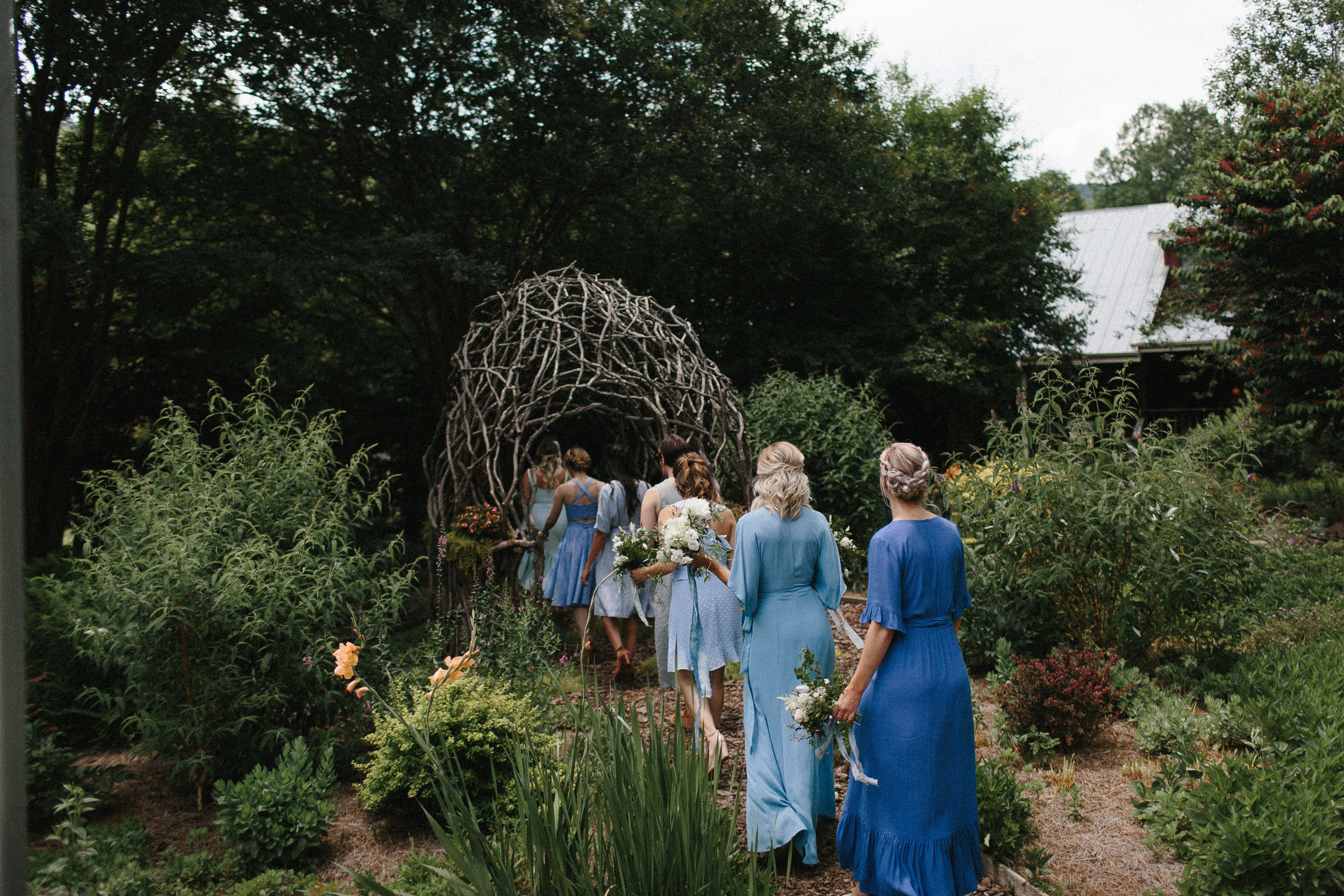 glen_ella_meadow_creekside_atlanta_wedding_photographers_1225.jpg