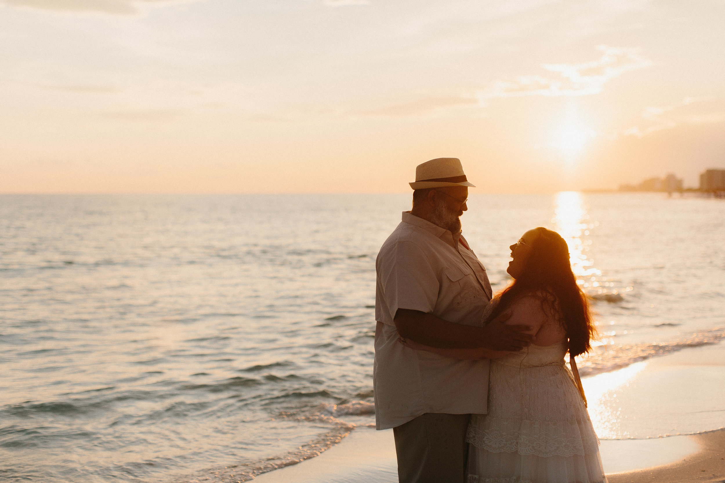 destin_sunset_beach_elopement_intimate_wedding_photographer_florida_documentary_1305.jpg