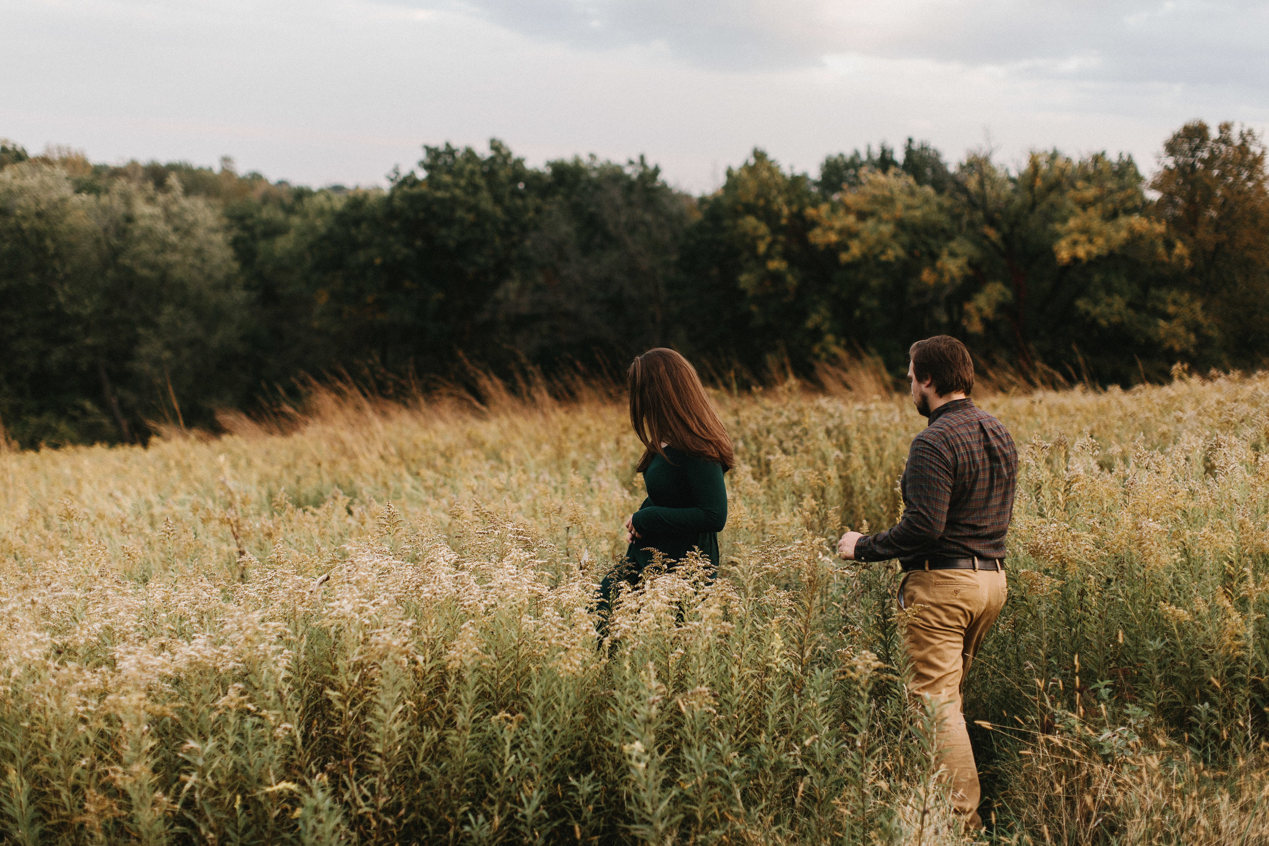 iowa_city_engagement_adventure_prairie_graduate_at_home_dog_couples_downtown_wilsons_orchard_1236.jpg
