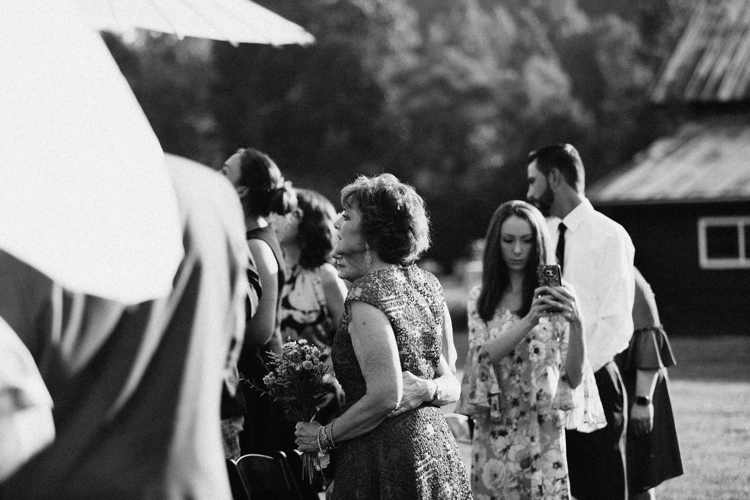cleveland_georgia_mountain_laurel_farm_natural_classic_timeless_documentary_candid_wedding_emotional_photojournalism_river_west_1635.jpg