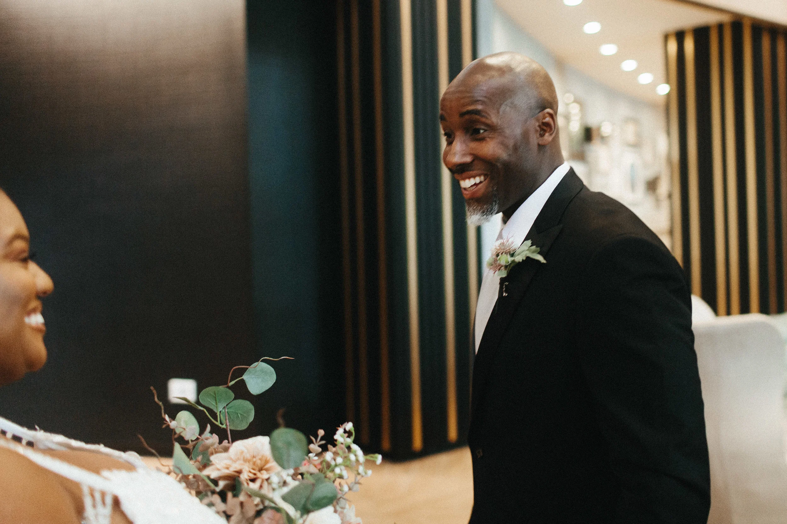 atlanta_dekalb_history_center_old_courthouse_intimate_weekday_wedding_stylish_elegant_w_midtown_1136.jpg