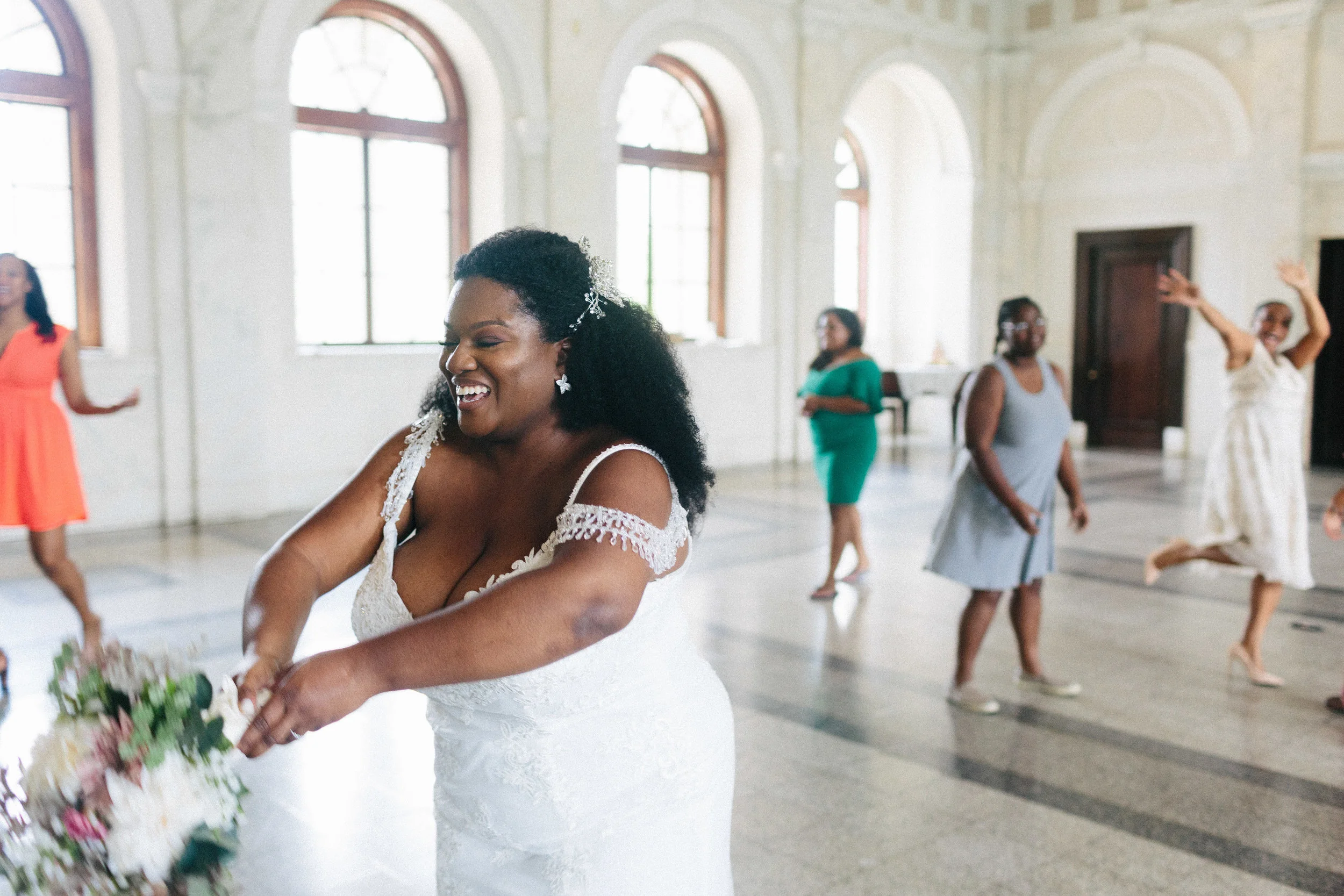 atlanta_dekalb_history_center_old_courthouse_intimate_weekday_wedding_stylish_elegant_w_midtown_1455.jpg