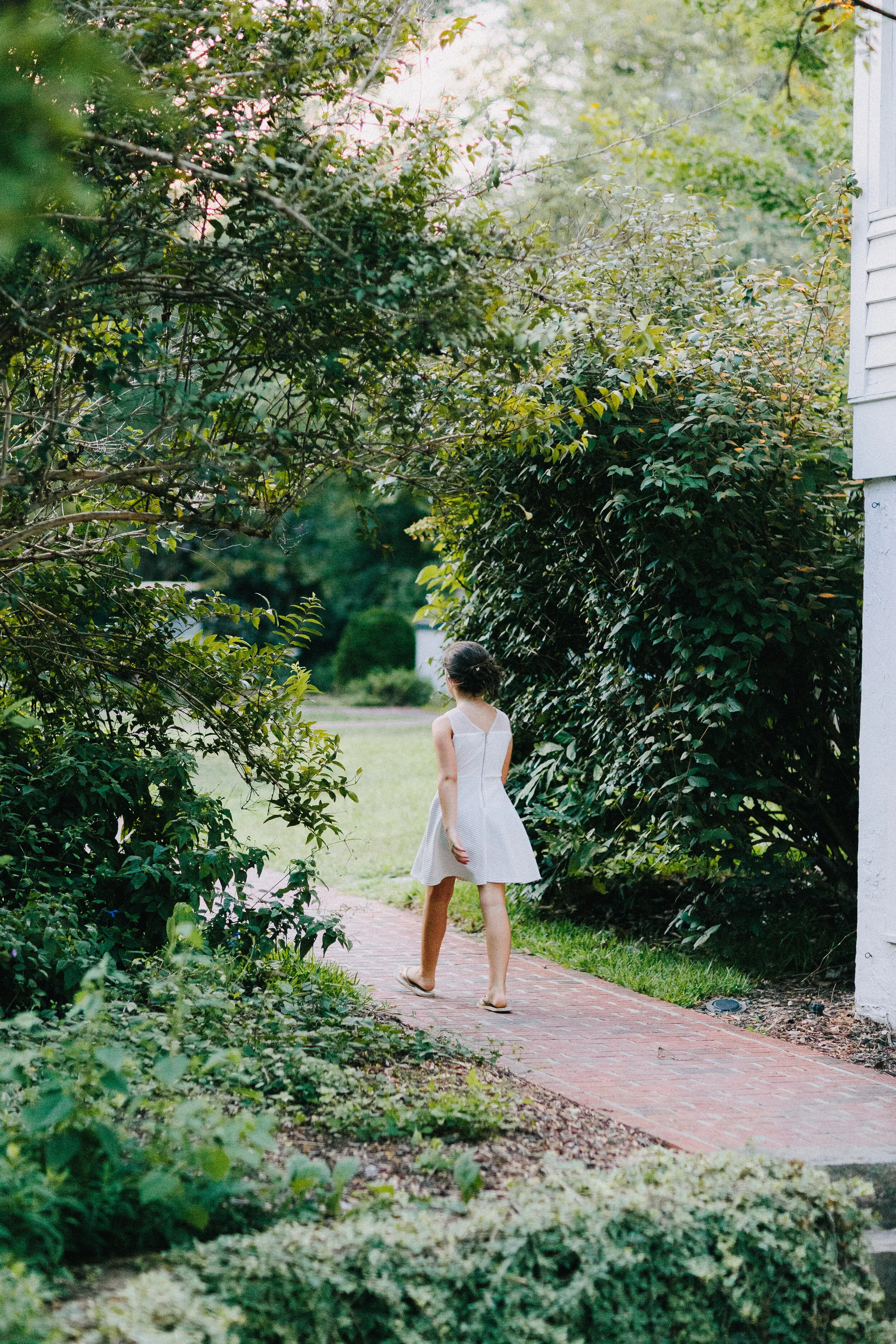 serenbe_forest_summer_wedding_farmhouse_guest_house_garden_3073.jpg