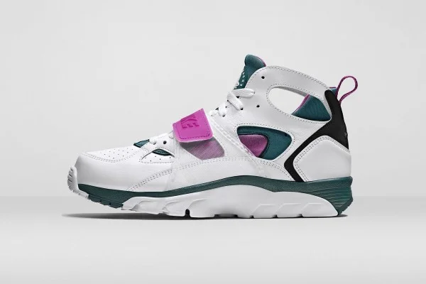 Wish List: OG Nike Air Flight Huarache & Air Trainer Huarache