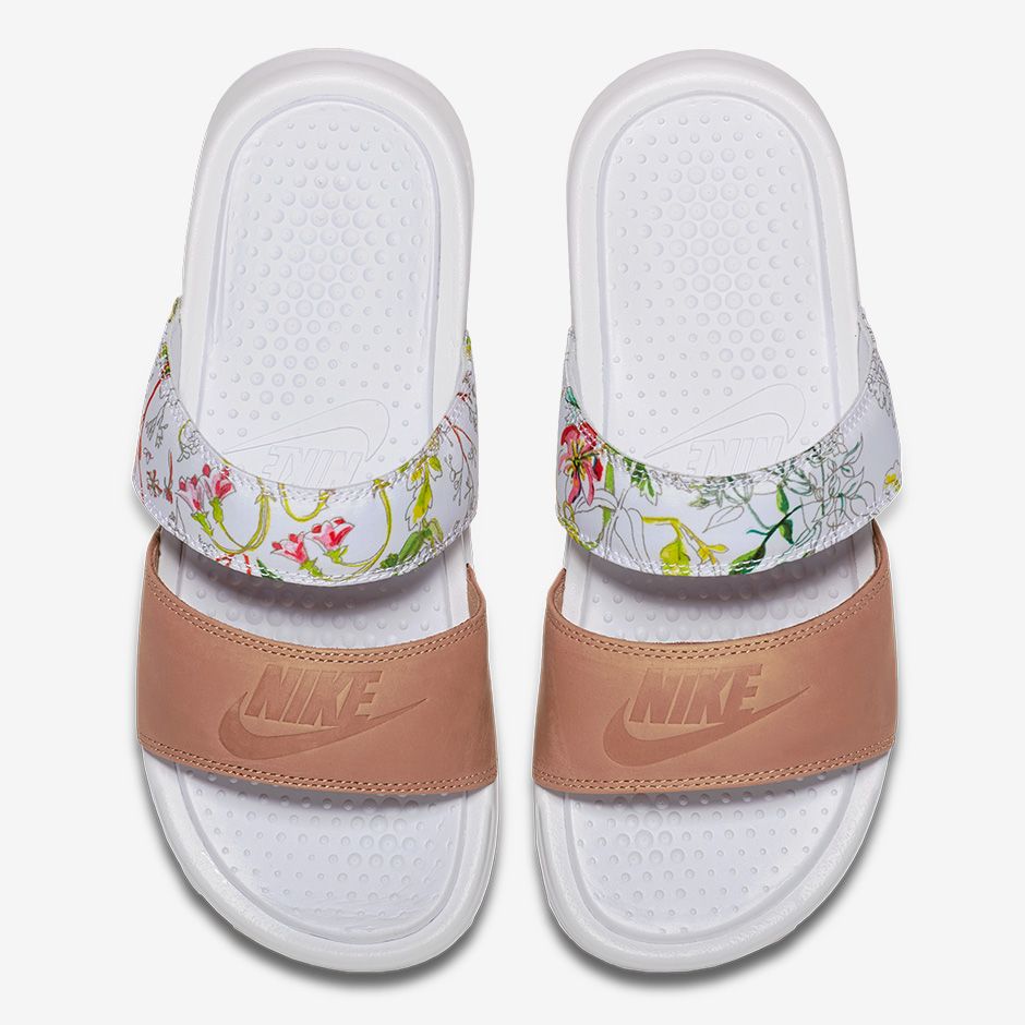 Nike Benassi Duo Ultra Liberty : $75 USD Vachetta Tan/White/Vachetta Tan 843837-221