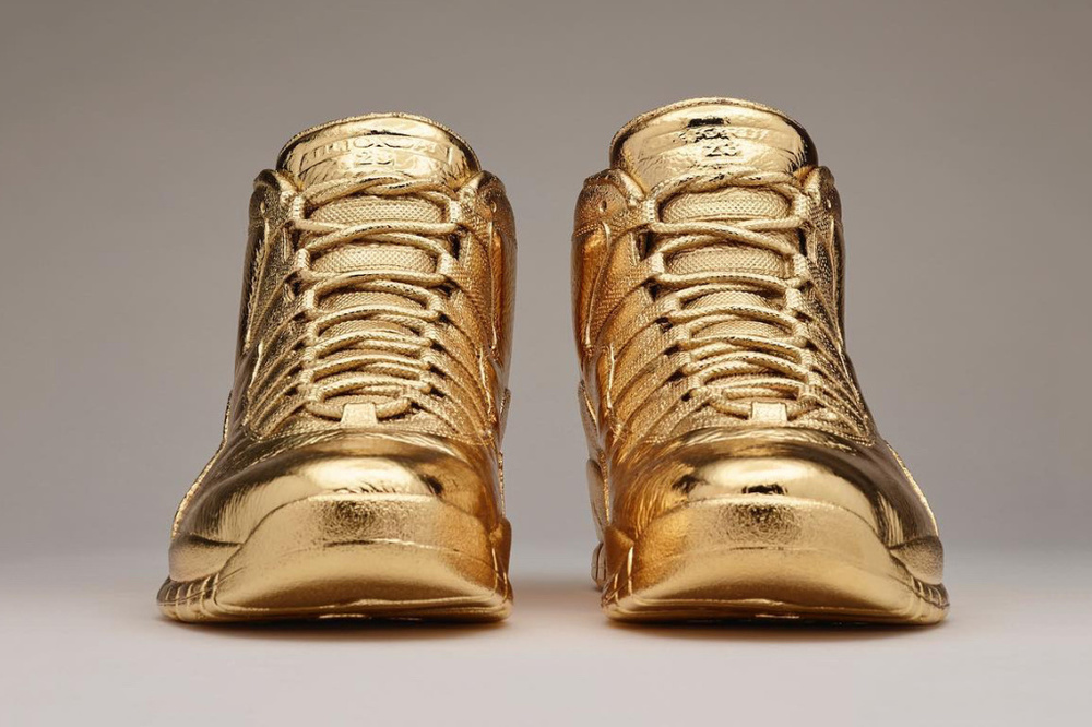 drake-gold-air-jordan-10-ovo-1.jpg