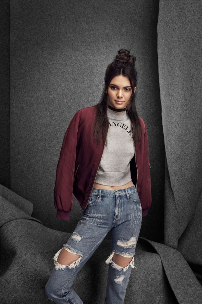 Kendall-and-Kylie-Jenner--Golden-Child-PacSun-Collection-2016--19-662x993.jpg