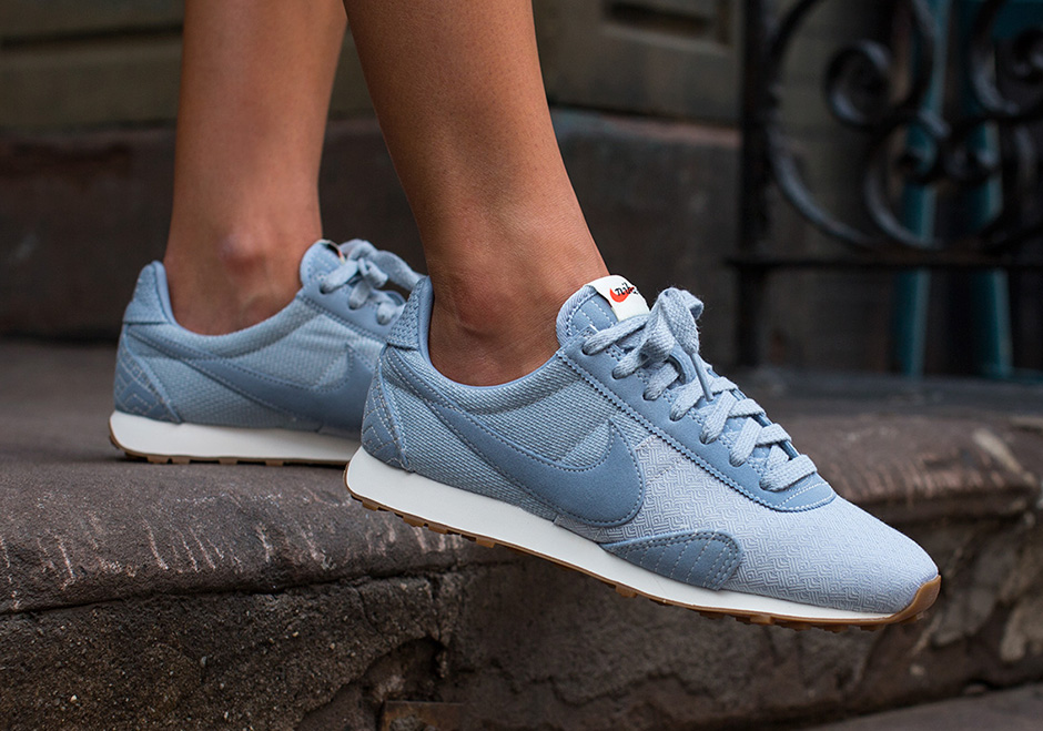 horno dirección auxiliar The Nike Pre Montreal Racer Vintage is Back In Women's Exclusive — CNK  Daily (ChicksNKicks)