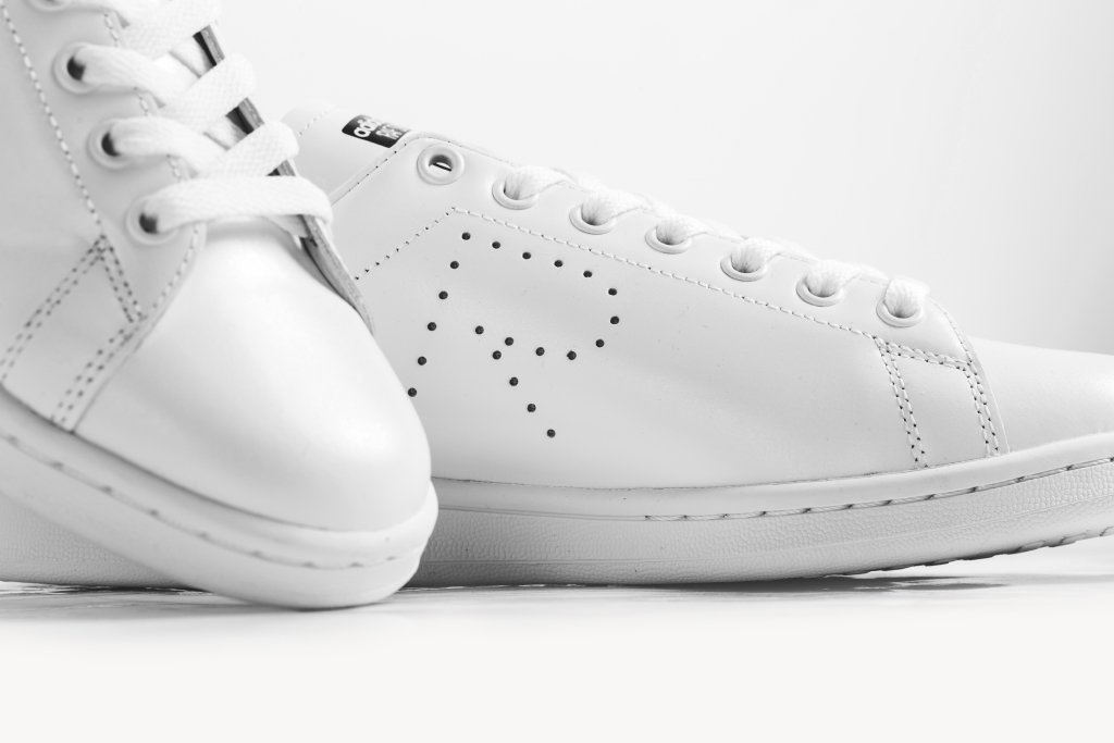 adidas-raf-simons-triple-white-stan-smith-3.jpg