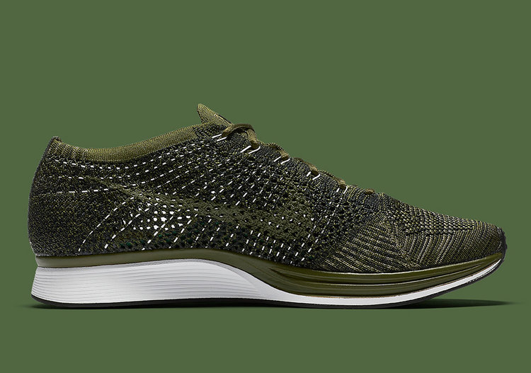 Karu Independientemente selva Nike Keeps Fall Poppin' With The Flyknit Racer “Rough Green” — CNK Daily  (ChicksNKicks)