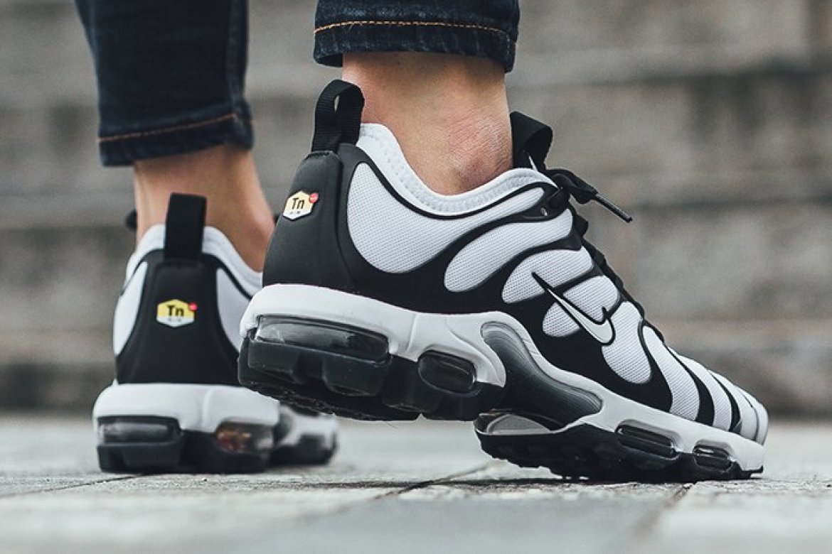 Cop or Can: Air Max Plus TN Ultra In 'Black & — CNK (ChicksNKicks)