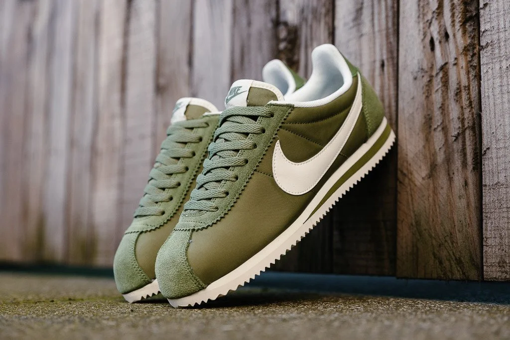 nike cortez green swoosh