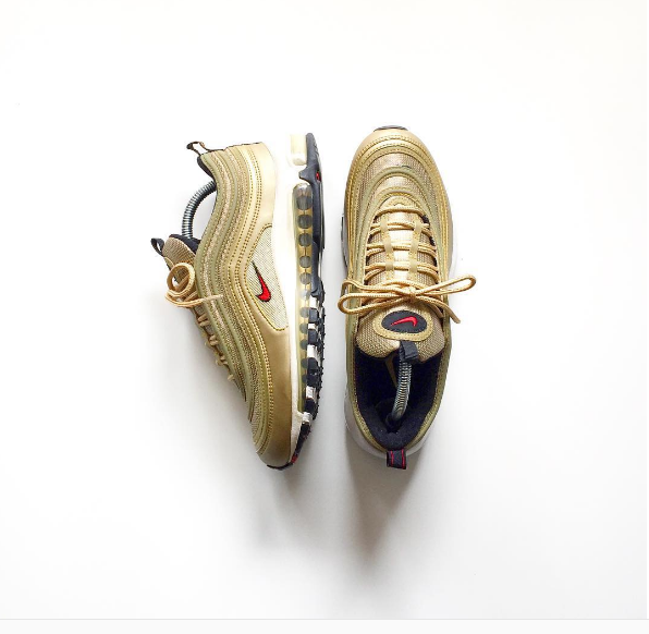 AirMax97Gold-2.PNG